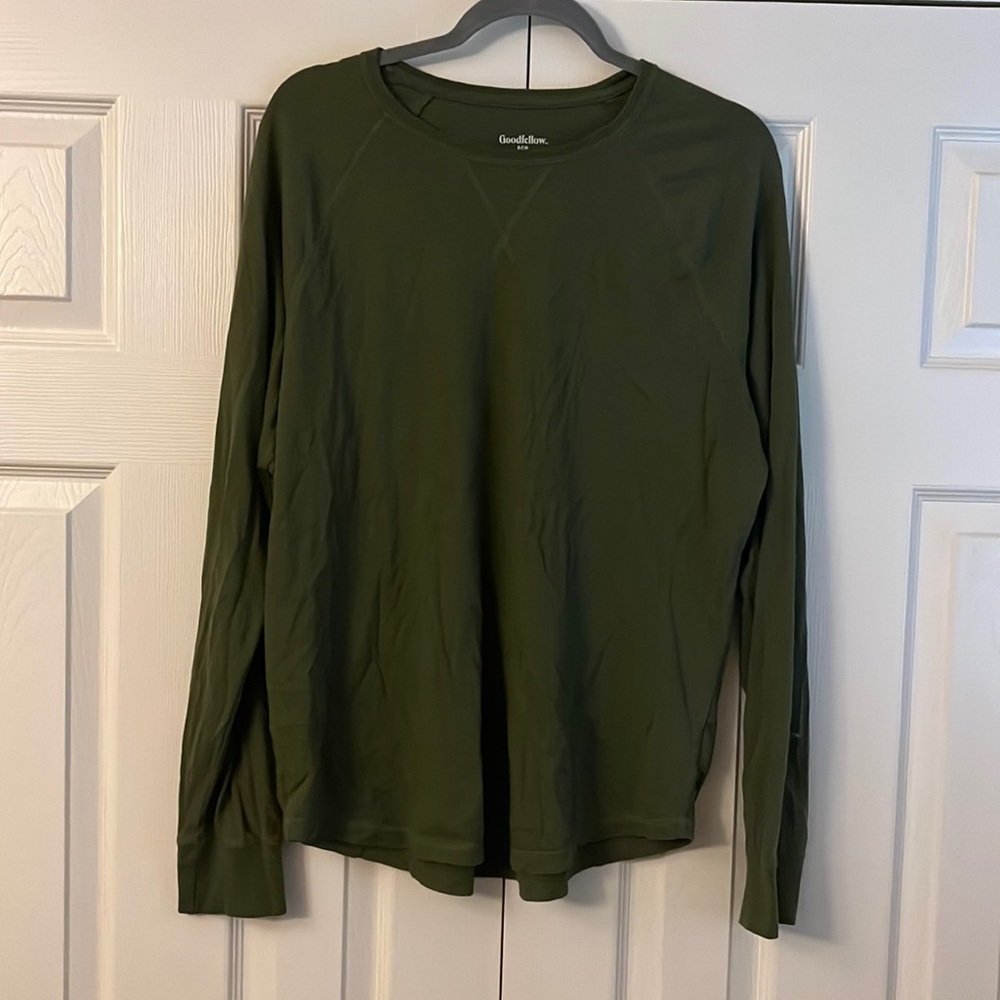 Mens long sleeve tee